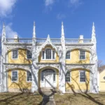 Iconic 1825 “Wedding Cake House” in Kennebukk, Maine
