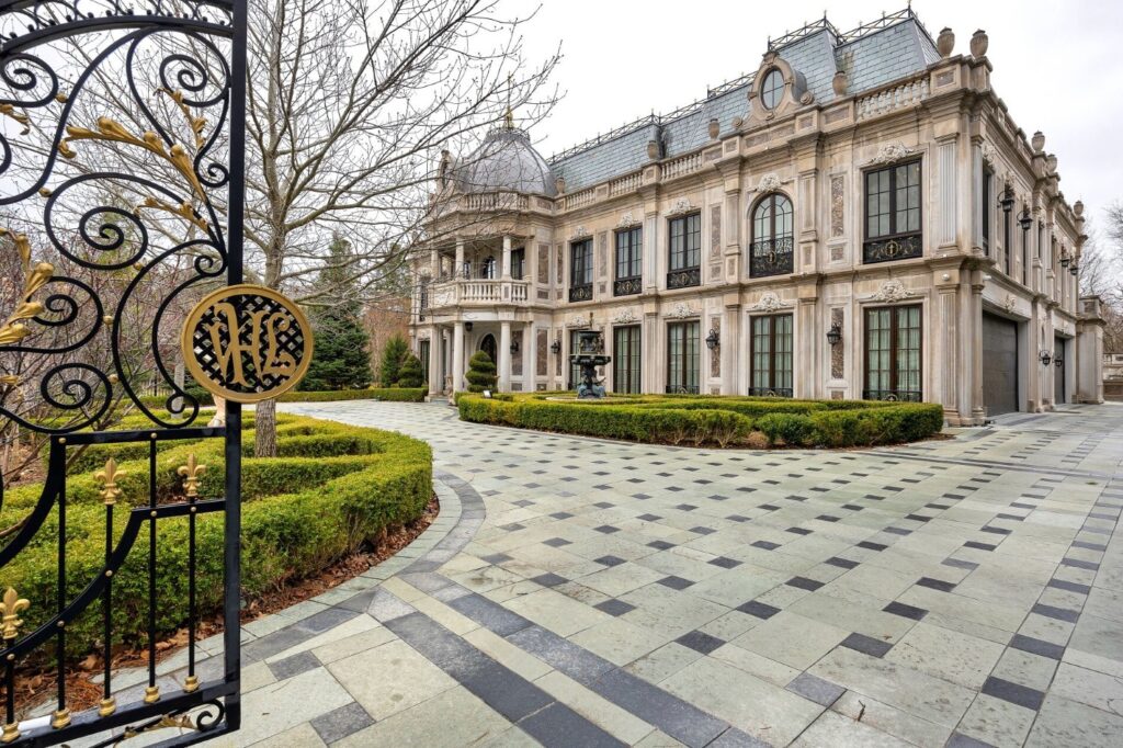Indulge in Rose Luxury: A Tour of Schitt’s Creek Mansion