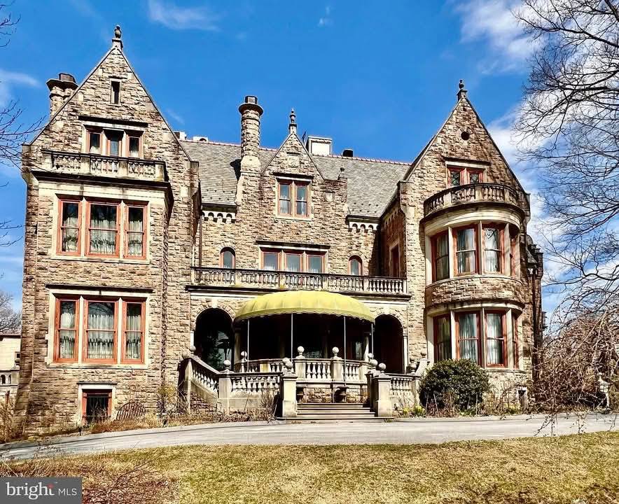 1120 Centre Avenue, Reading, Pennsylvania 19601