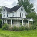 DIY Victorian Fixer-Upper on 0.79 Acres. $49,900