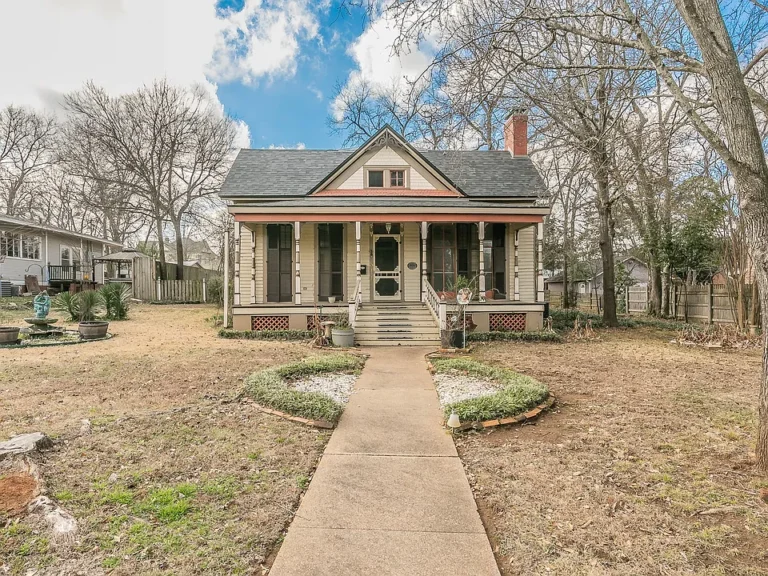 Original beadboard and stained glass! C. 1884 in Texas. $215,000.