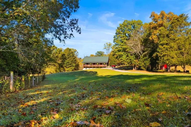 Check out the workshop!! 25 level acres in Tennessee. $989,900.