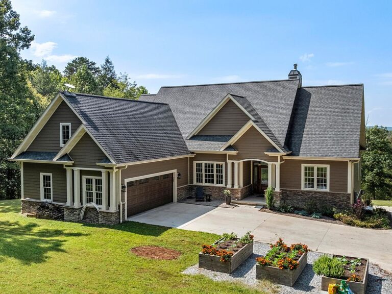 Beautiful brick and mountain views! C. 1980 in Tennessee. $649,000.