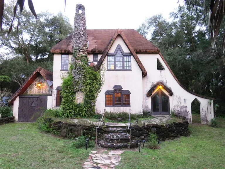 Historic Gingerbread Cottage! C. 1926 in Mount Plymouth. $410,000.