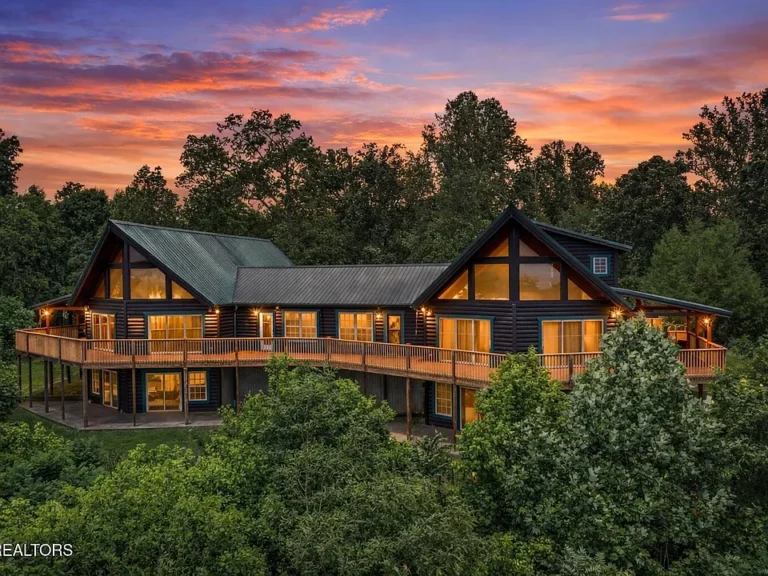 Check out those views!! 16 mountain acres in Tennessee. $1,298,000.