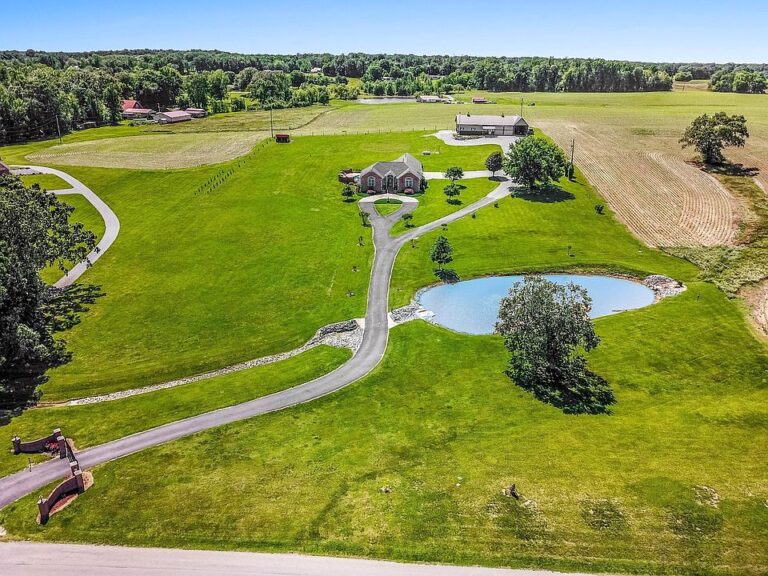 Check out the barn!! Gated estate on nearly 6 acres in Tennessee. $949,900.