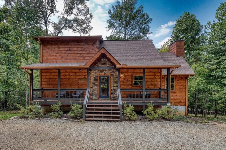Check out the stonework!! C. 2022 in Blue Ridge. $799,900.