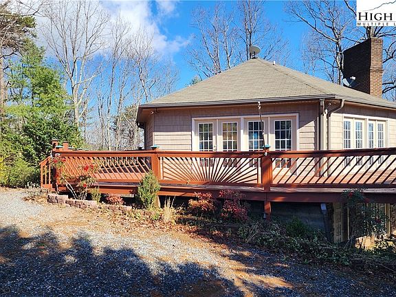 Beautiful French doors! Spacious round-style home on a half-acre in NC. $280,000.