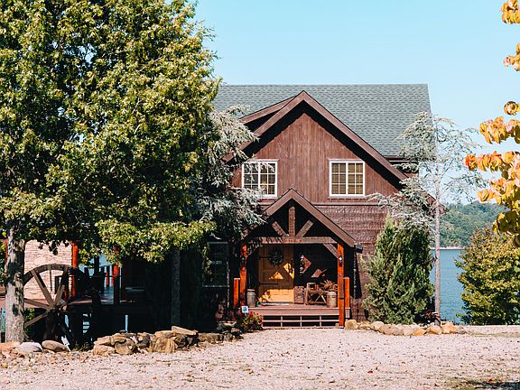 Pretty lake views and waterwheel! Massive dockable acreage in Tennessee. $1,999,900.
