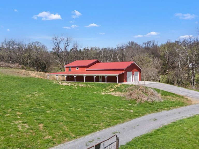 Check out the shop space!! 11+ ACRE barndominium in Tennessee. $545,000.