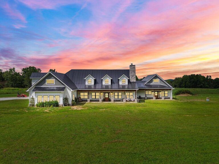Check out the views!! 57 sprawling acres in Tennessee. $1,625,000.