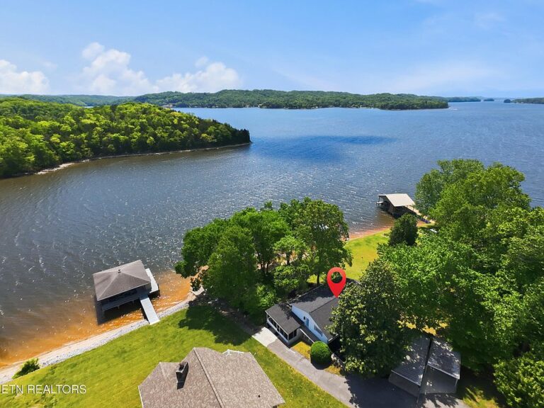 Seven-mile lake views! Turnkey waterfront home in Tennessee. $825,000.
