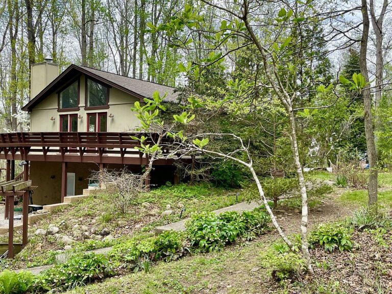Peaceful wooded setting! Over two acres in Tennessee. $399,900.