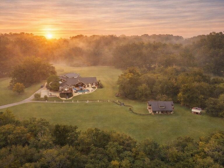 Amazing barn and salt water pool! 19 acres in Tennessee. $2,749,900.