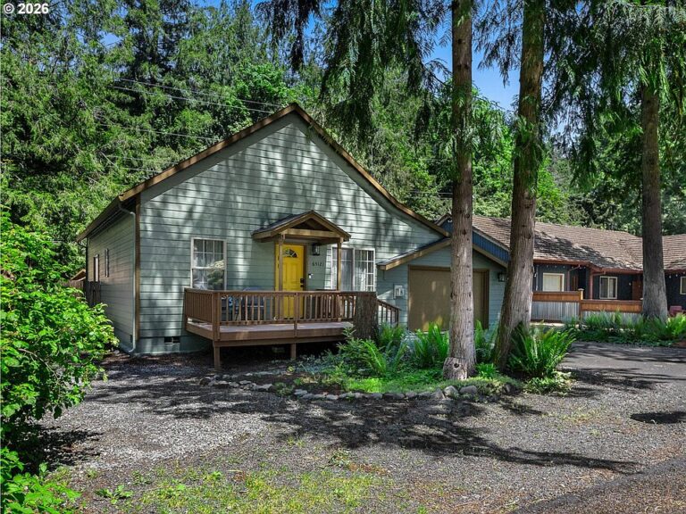 Cozy fireplace and vaulted ceilings! Fully remodeled retreat in Oregon. $549,900.