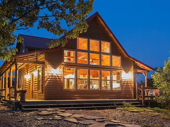 Check out the stargazing! 360-degree mountain views on 9 acres in Arkansas. $374,500.
