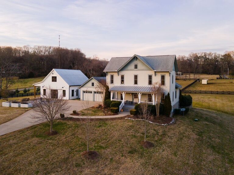 Beautiful barn and acreage! Over 5 custom acres in Tennessee. $2,370,000.