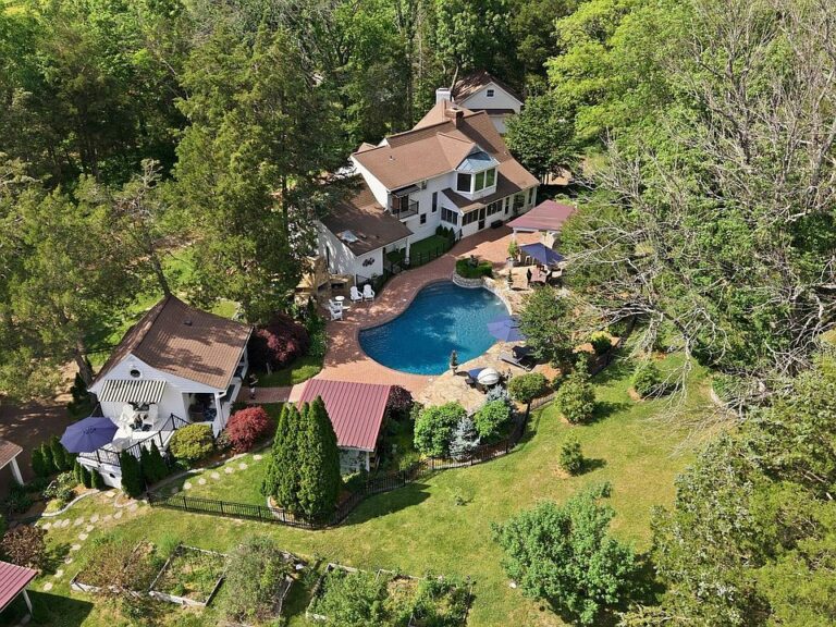 Check out the barns!! Over 15 luxury acres in Tennessee. $2,495,000.