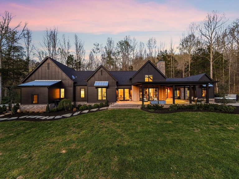 Check out the horse barn!! 31 sprawling acres in Tennessee. $6,100,000.