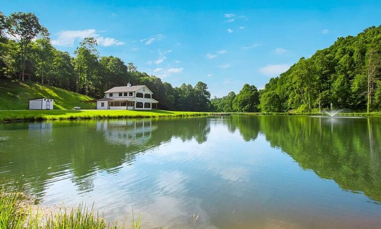 Private stocked pond! Over 140 acres in North Carolina. $1,550,000.