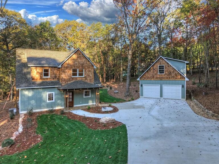 Stunning cathedral ceilings! Brand new construction on two mountain acres in Georgia. $669,000.