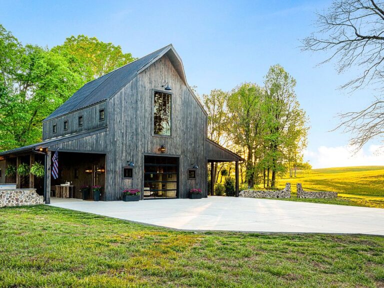 Massive acreage! Built in 2022 on 14.5 acres in Tennessee. $3,400,000.