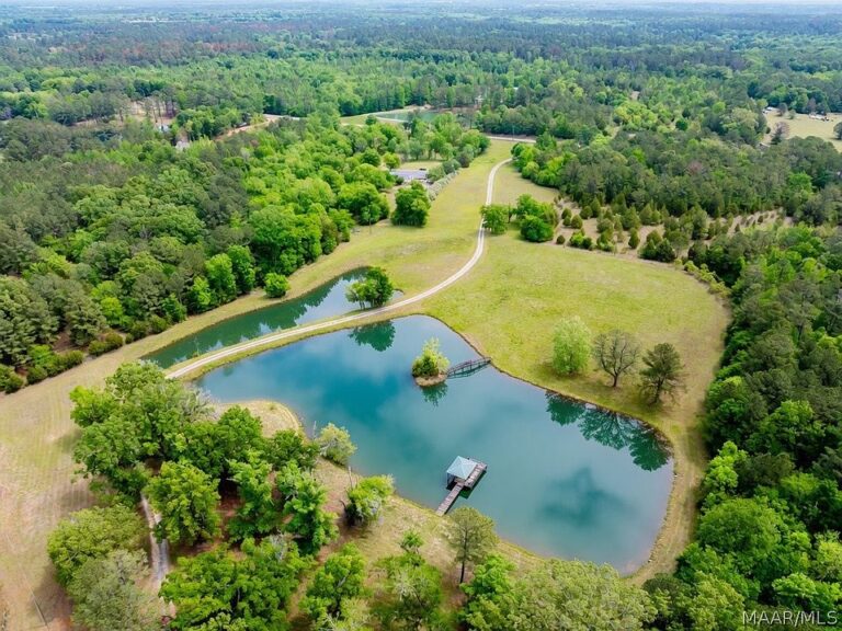 Check out the ponds! 31 rolling acres in Alabama. $589,000.