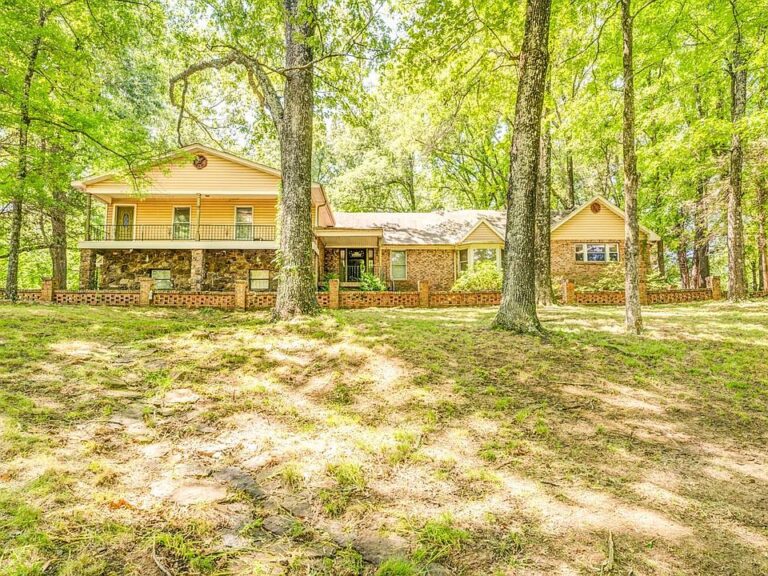 Peaceful wooded views! Five private acres in Tennessee. $579,000.