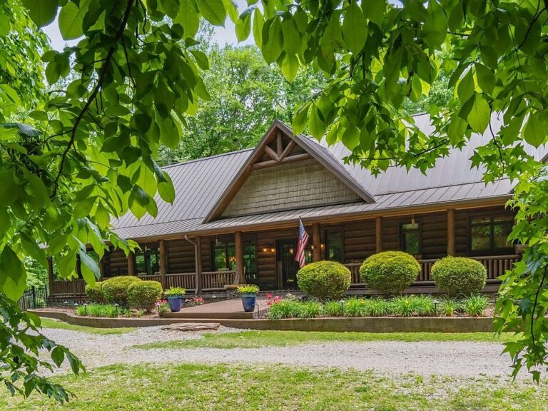 Check out the ceilings!! 35-acre Wisconsin Log Home in Tennessee. $1,295,000.