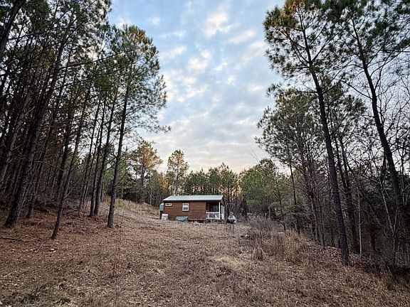 Pretty creek and setting! Over 53 acres in Tennessee. $224,500.