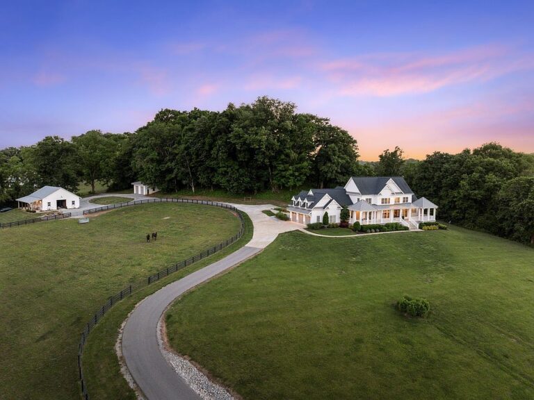 Check out the acreage!! Over 154 rolling acres in Tennessee. $15,000,000.