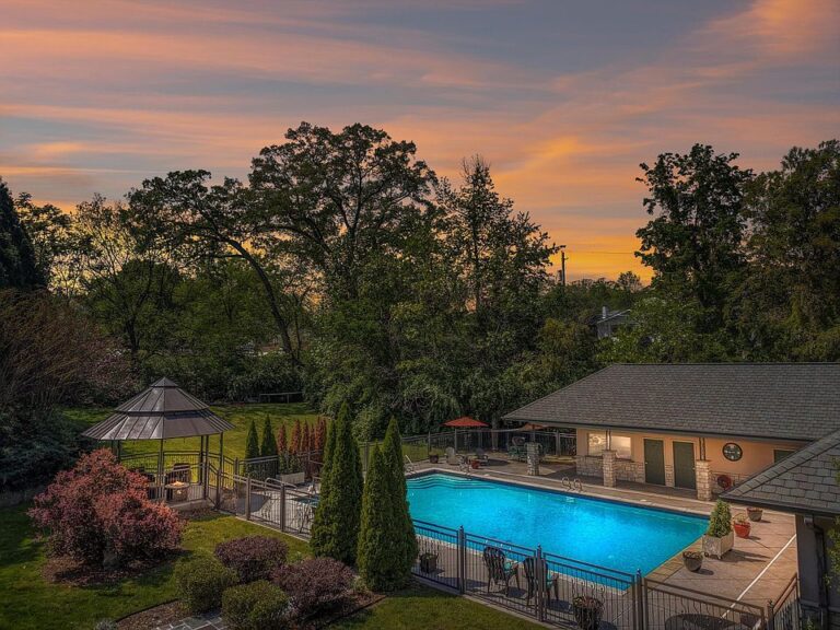 “Inside Greystone: Chattanooga’s Premier $5.4M Northshore Estate”